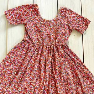 Floral short-sleeve dress